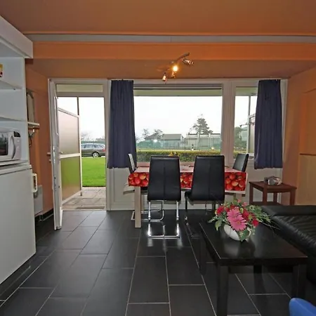 Lägenhet Acacia/orchidee 2-4p