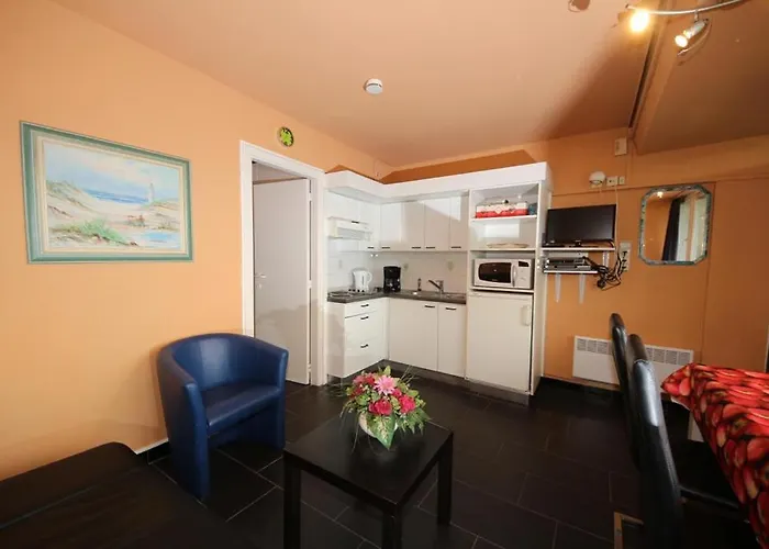 Acacia/orchidee 2-4p Appartement *